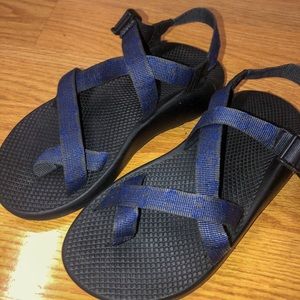 🔵⚪️Men’s Regular Size 8 Chacos Sandals⚪️🔵